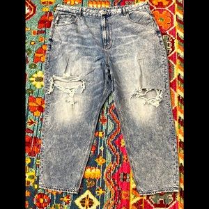 Mom jeans +size 22